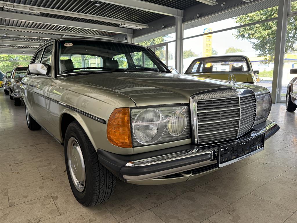 Mercedes 300D Automatik Klima Echtleder Traumzustand