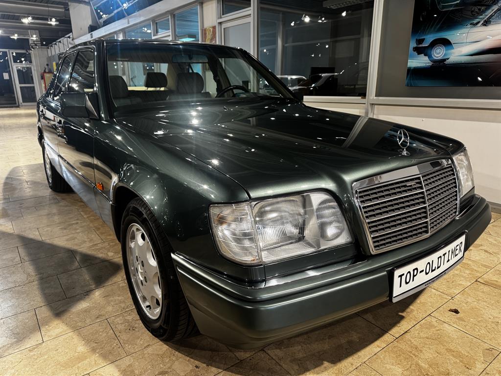 Mercedes E200 im Fantastischen original Zustand 80.000Km Erstlack